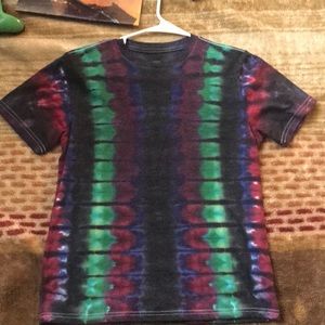 Vertical pattern tie dye